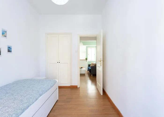 Home2book Centric & Cozy Flat Rambla Cruz