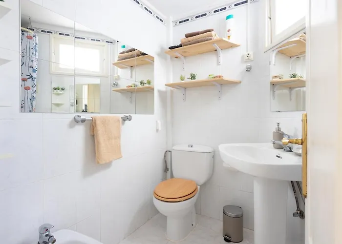 Home2book Centric & Cozy Flat Rambla Cruz